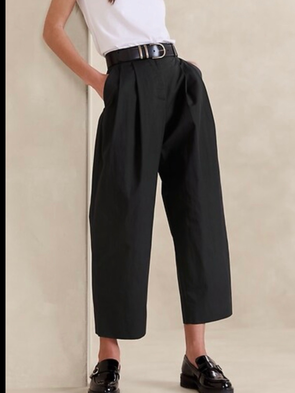 Banana Republic Black Cropped Dress Pants